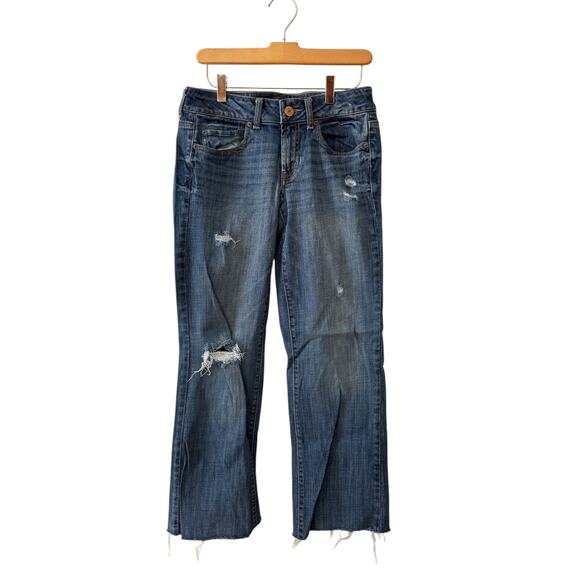 American Eagle Outfitters Favorite Boyfriend Distressed Straight Denim Jeans 6 - Picture 1 of 6